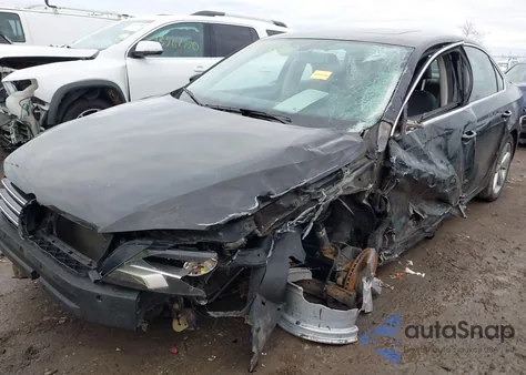 2012 Volkswagen Passat 2.5L Se z USA, uszkodzony, nr VIN 1VWBH7A35CC075859